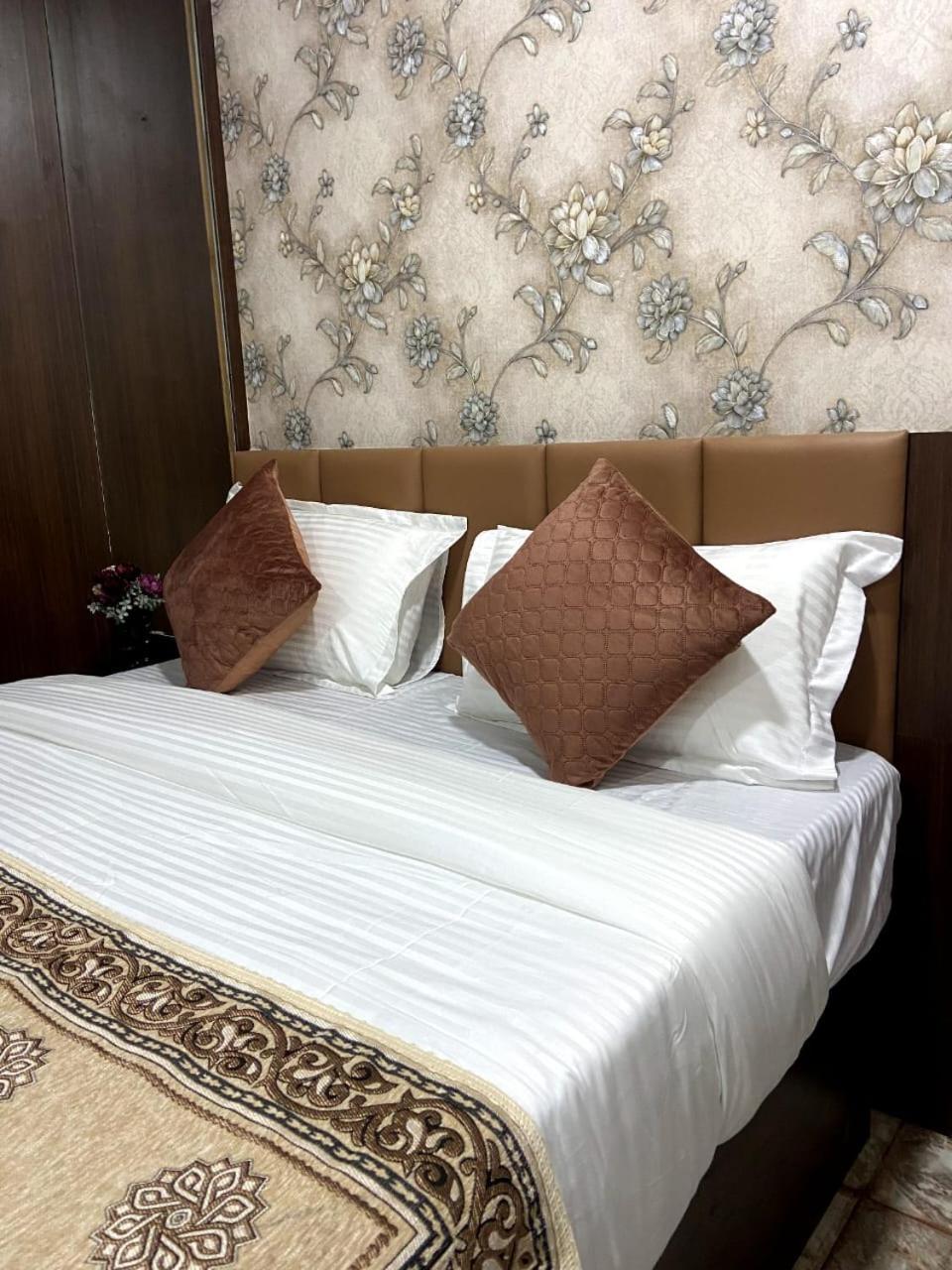Sahyagiri Heights Bed & Breakfast Mahabaleshwar Exterior photo